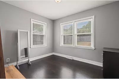 251 W 10th Street, Chicago Heights, IL 60411 - Photo 13