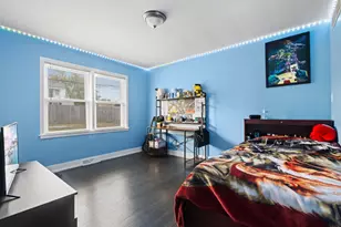 251 W 10th St, Chicago Heights, IL 60411 - Photo 11