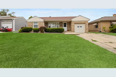 251 W 10th Street, Chicago Heights, IL 60411 - Photo 1