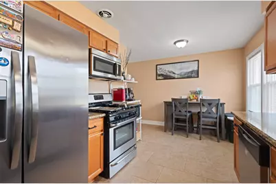 251 W 10th Street, Chicago Heights, IL 60411 - Photo 7