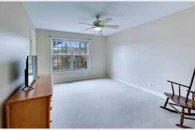 411 Periwinkle Way, Prospect Heights, IL 60070 - Photo 39