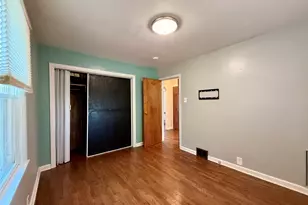 101 S Fairview Pl, Clifton, IL 61727 - Photo 11
