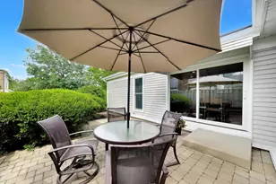 7 The Court Of Hidden Bay, Northbrook, IL 60062 - Photo 29