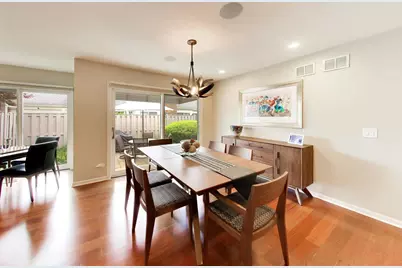 7 The Court Of Hidden Bay, Northbrook, IL 60062 - Photo 7