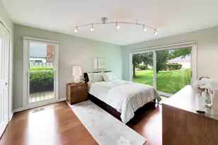7 The Court Of Hidden Bay, Northbrook, IL 60062 - Photo 19
