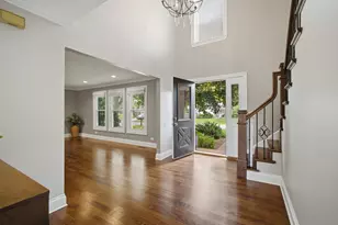 1022 Hobson Dr, Buffalo Grove, IL 60089 - Photo 5