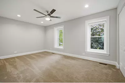 1022 Hobson Drive, Buffalo Grove, IL 60089 - Photo 33