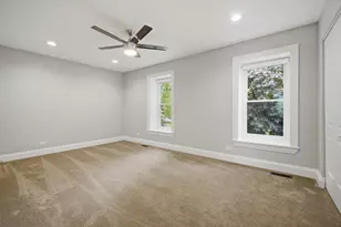1022 Hobson Dr, Buffalo Grove, IL 60089 - Photo 33