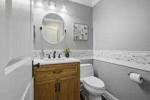 1022 Hobson Dr, Buffalo Grove, IL 60089 - Photo 17