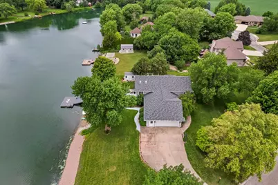102 Lake View Drive, Fairbury, IL 61739 - Photo 11