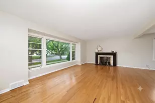 11659 S Maplewood Ave, Chicago, IL 60655 - Photo 5