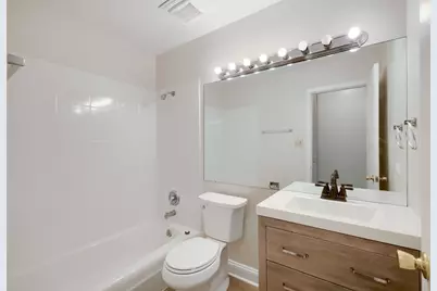 543 Burlington Avenue #212, Downers Grove, IL 60515 - Photo 11