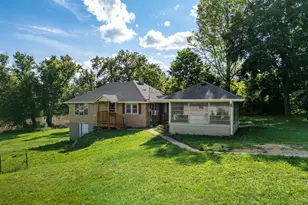 2191 Toms Rd, Rockford, IL 61109 - Photo 3