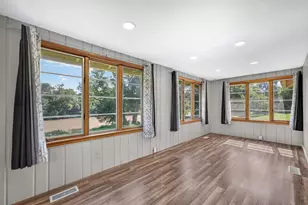 2191 Toms Rd, Rockford, IL 61109 - Photo 7