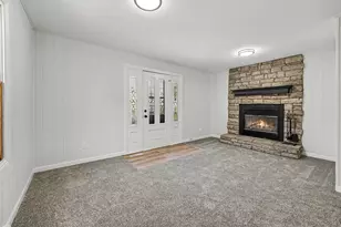 511 Prospect Pl, Joliet, IL 60436 - Photo 5
