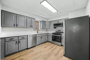 511 Prospect Pl, Joliet, IL 60436 - Photo 9