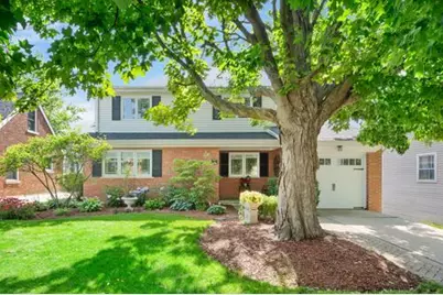 721 S Stone Avenue, La Grange, IL 60525 - Photo 1