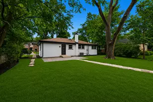 9513 Lowell Ave, Skokie, IL 60076 - Photo 7