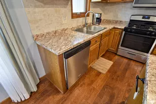 1415 Bethany Ln, Pontiac, IL 61764 - Photo 9