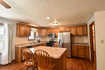 1415 Bethany Lane, Pontiac, IL 61764 - Photo 7
