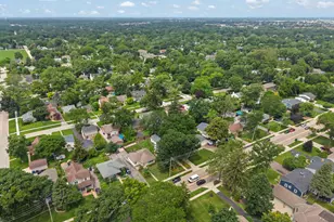 1110 N President St, Wheaton, IL 60187 - Photo 35