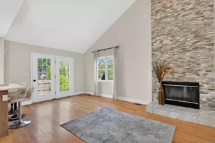 1673 Bloomingdale Rd, Glendale Heights, IL 60139 - Photo 23