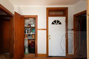 5057 W Newport Ave, Chicago, IL 60641 - Photo 11