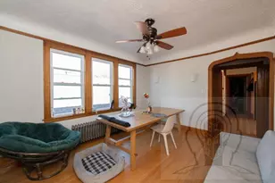 5057 W Newport Ave, Chicago, IL 60641 - Photo 5