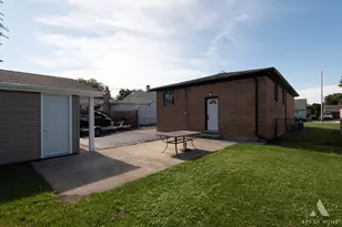 5854 W 81st Pl, Burbank, IL 60459 - Photo 25