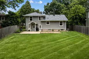 715 E Main St, Barrington, IL 60010 - Photo 25