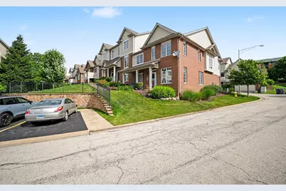 10621 Dani Lane #40621, Orland Park, IL 60462 - Photo 3