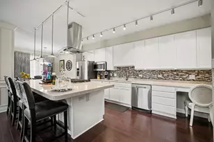 10621 Dani Ln, Orland Park, IL 60462 - Photo 5