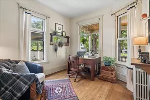 425 Clinton Ave, Oak Park, IL 60302 - Photo 23