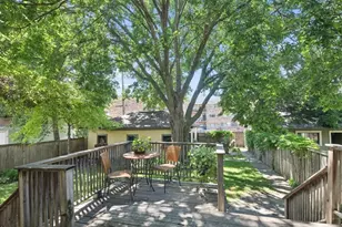 425 Clinton Ave, Oak Park, IL 60302 - Photo 41