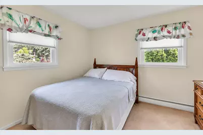 443 Glendale Road, Roselle, IL 60172 - Photo 11