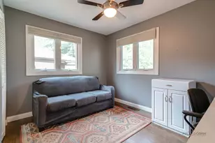 26781 N Cir Dr, Mundelein, IL 60060 - Photo 15