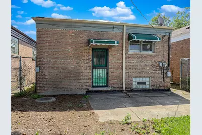 9040 S Oglesby Avenue, Chicago, IL 60617 - Photo 27
