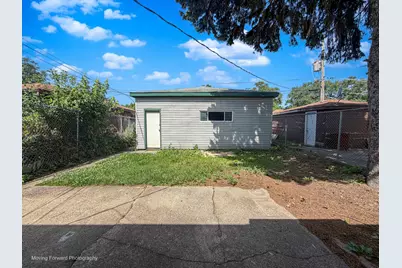 9040 S Oglesby Avenue, Chicago, IL 60617 - Photo 29
