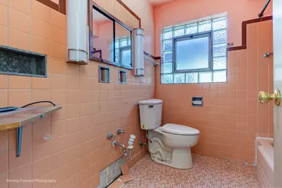 9040 S Oglesby Avenue, Chicago, IL 60617 - Photo 15