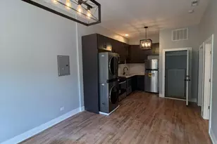 1742 N California Ave, Chicago, IL 60647 - Photo 7
