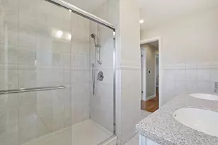 8238 W Balmoral Ave, Chicago, IL 60656 - Photo 25