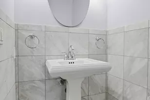 8238 W Balmoral Ave, Chicago, IL 60656 - Photo 19