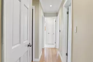 8238 W Balmoral Ave, Chicago, IL 60656 - Photo 21