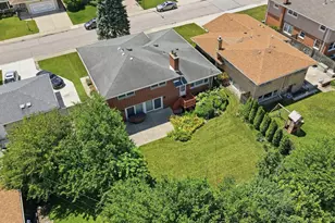 8238 W Balmoral Ave, Chicago, IL 60656 - Photo 39