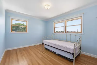 8238 W Balmoral Avenue, Chicago, IL 60656 - Photo 27