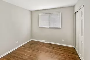 20031 Crescent Ave, Lynwood, IL 60411 - Photo 9