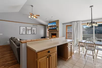 612 Madison Avenue, Bradley, IL 60915 - Photo 9