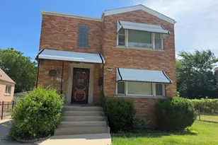 9559 S Yates Blvd, Chicago, IL 60617 - Photo 1
