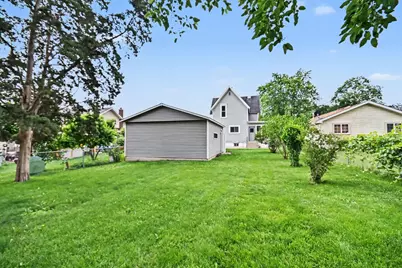 662 Bent Street, Elgin, IL 60120 - Photo 23