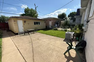5327 W Wolfram St, Chicago, IL 60641 - Photo 23